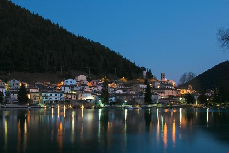 Labro Casaletto Santo Spiritoヴィラ エクステリア 写真